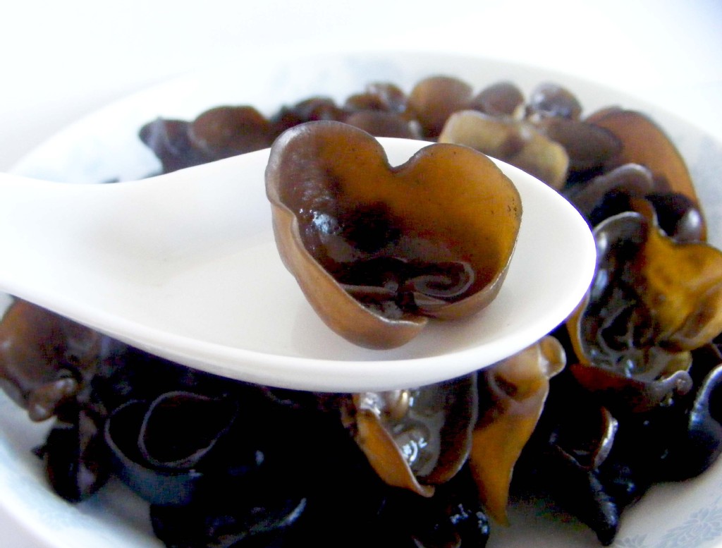 东北黑木耳自产/新林秋木耳嘎嘎好吃/野生特级干货 250g