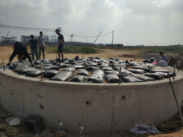 河南郑州沥青砂罐底防腐施工简单验收合格